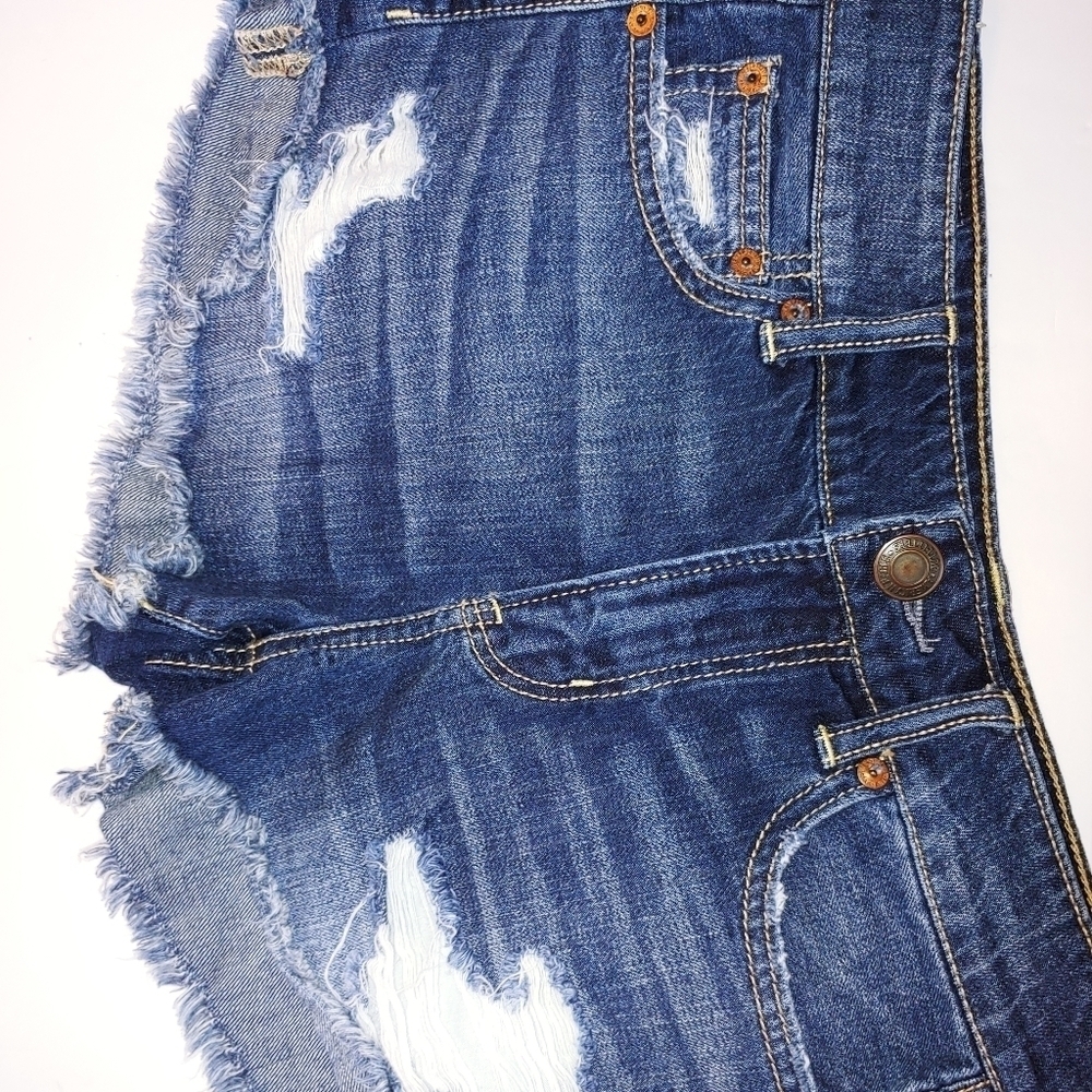 Tomgirl Denim Shortie Distressed Shorts 0